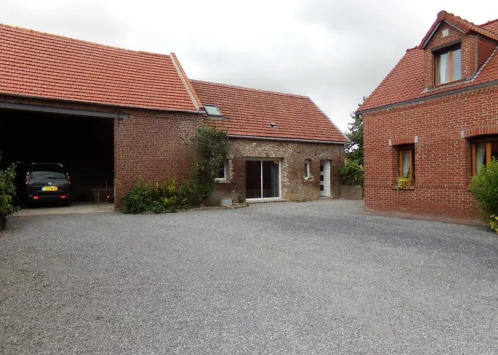 L'acacias Holiday home Hem-Lenglet